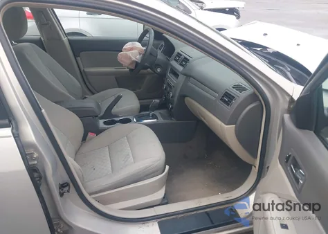 2010 Ford Fusion S from USA, damaged, VIN 3FAHP0GA8AR321739